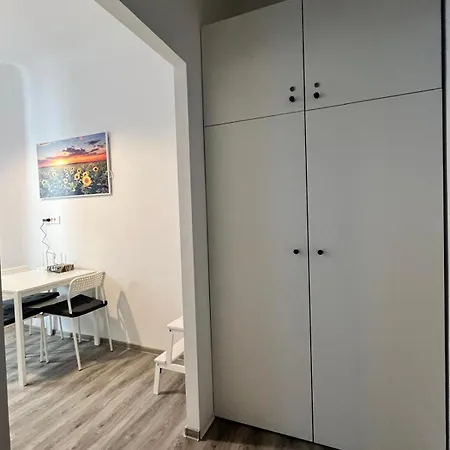 The Cosy Nest Apartment Triest